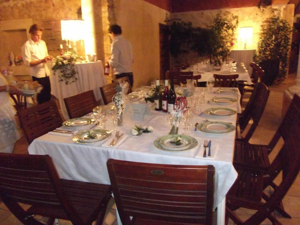 Pousterle De - Piscine & Hammam