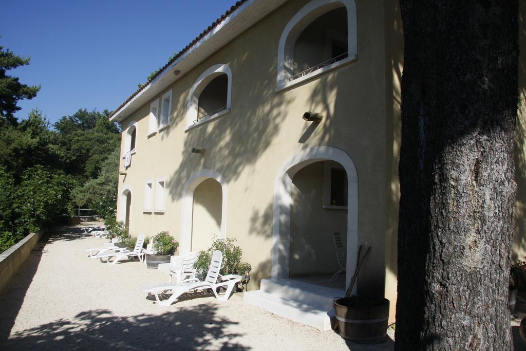 Pousterle De - Piscine & Hammam *